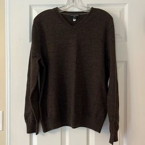 Banana Republic men’s 100% Merino wool size large sweater